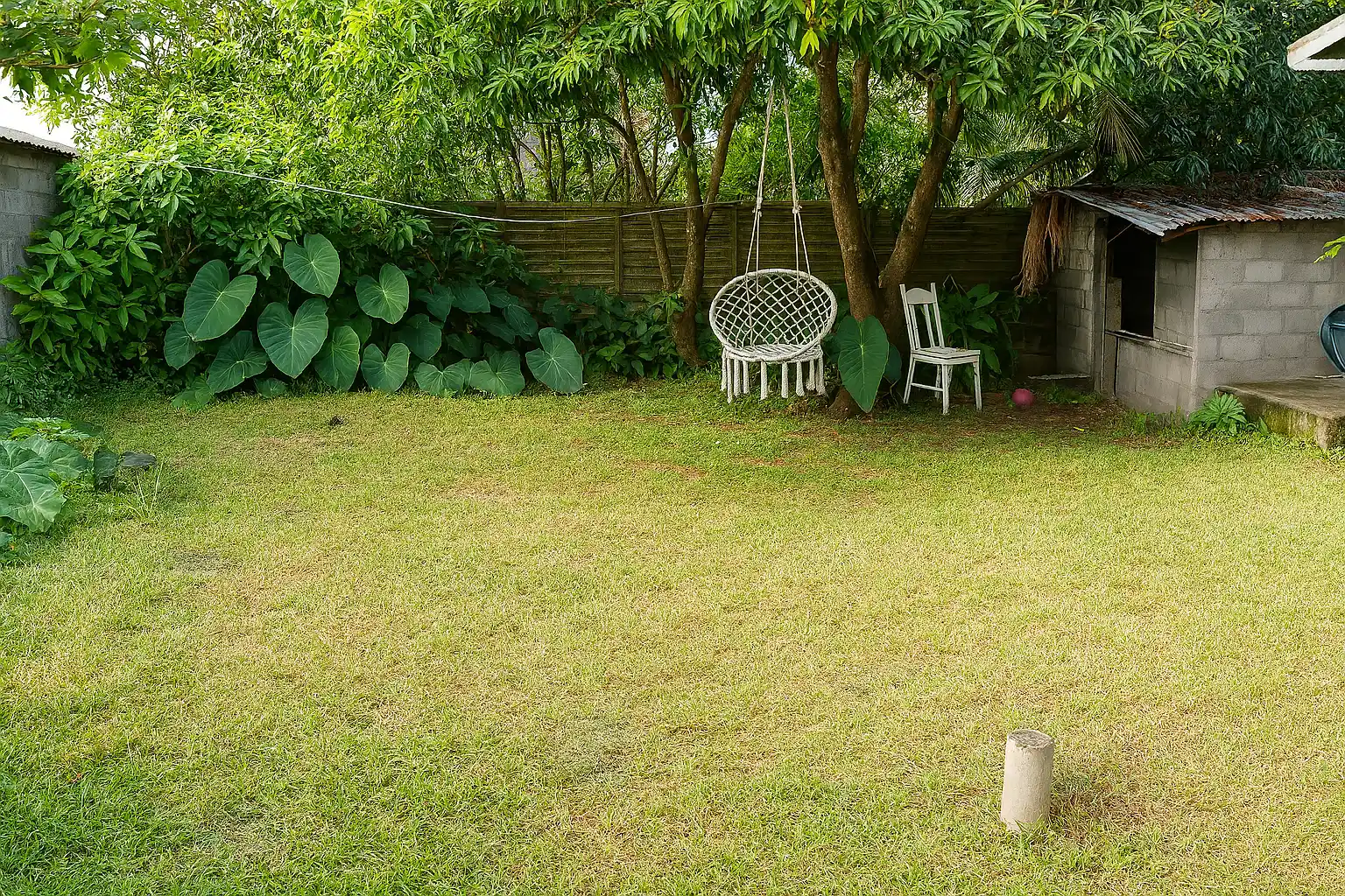 Photo 2 - Maison à vendre - Ancien 200 000 € 3 pièces 2 chambres 98 m² Saint-Joseph 97480