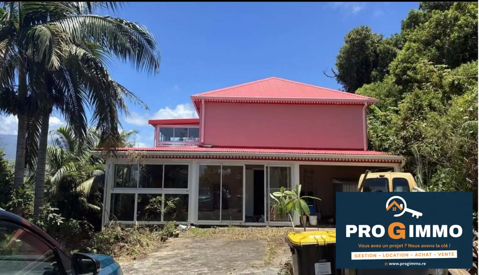 Photo 1 - Maison à vendre - Ancien 347 000 € 5 pièces 4 chambres 195 m² Saint-Joseph 97480