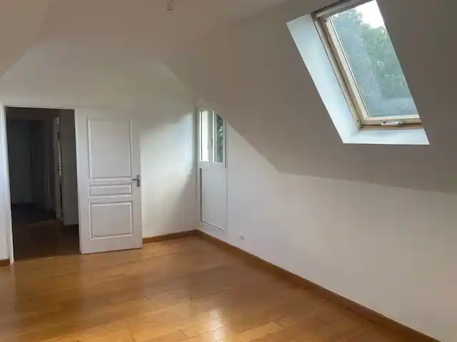 Photo 4 - Appartement à louer - Ancien 923 € 3 pièces 2 chambres 76.51 m² Saint-Denis 97400