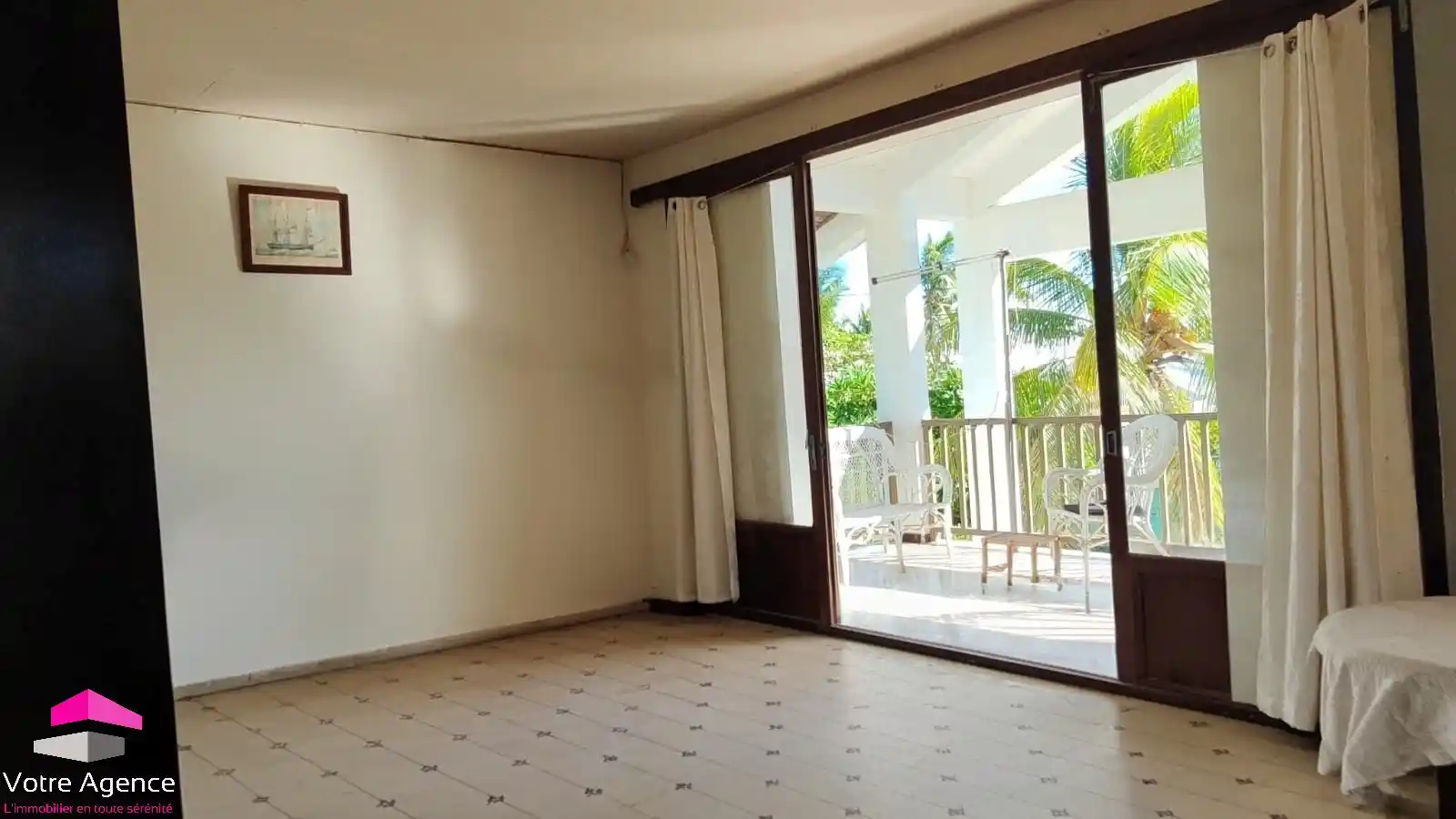 Photo 2 - Maison à vendre - Ancien 750 000 € 4 pièces 3 chambres 112 m² Saint-Paul Saint-Gilles les Bains 97434