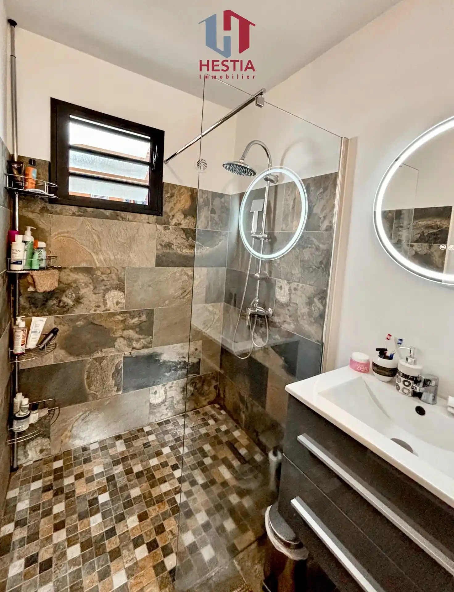 Photo 4 - Maison à vendre - Ancien 349 500 € 4 pièces 3 chambres 99 m² Saint-Pierre 97432