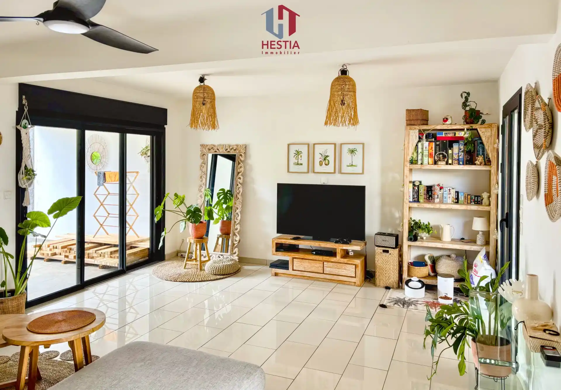 Photo 1 - Maison à vendre - Ancien 349 500 € 4 pièces 3 chambres 99 m² Saint-Pierre 97432