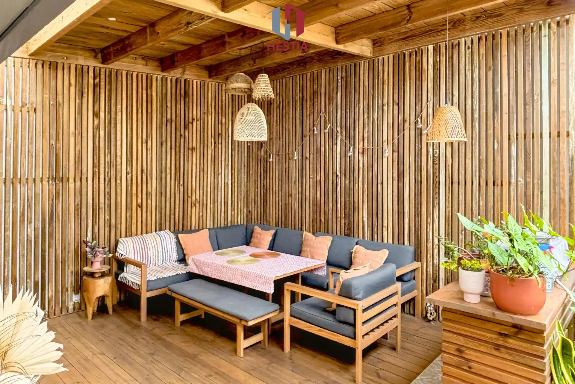 Photo 2 - Maison à vendre - Ancien 349 500 € 4 pièces 3 chambres 99 m² Saint-Pierre 97432