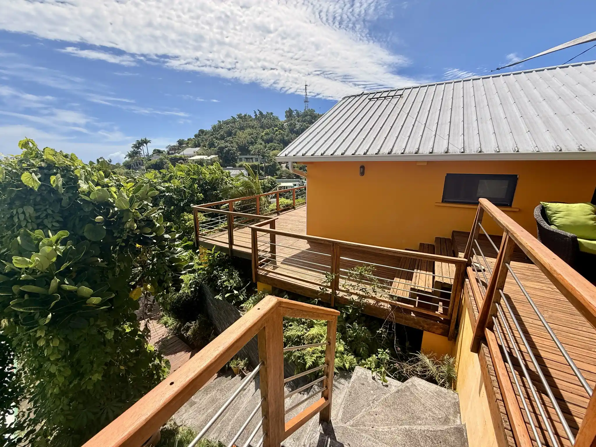 Photo 3 - Maison à vendre - Ancien 473 000 € 6 pièces 4 chambres 104 m² Saint-Denis 97400