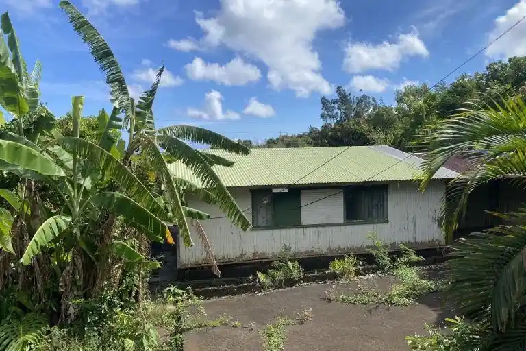 Photo 1 - Terrain à vendre - Ancien 265 000 € 2870 m² La Possession 97419