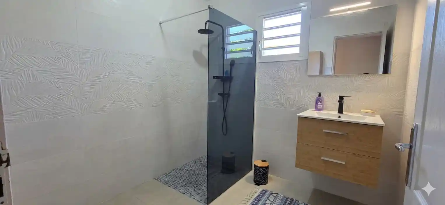 Photo 4 - Maison à vendre - Ancien 265 000 € 4 pièces 3 chambres 90 m² Saint-André 97440