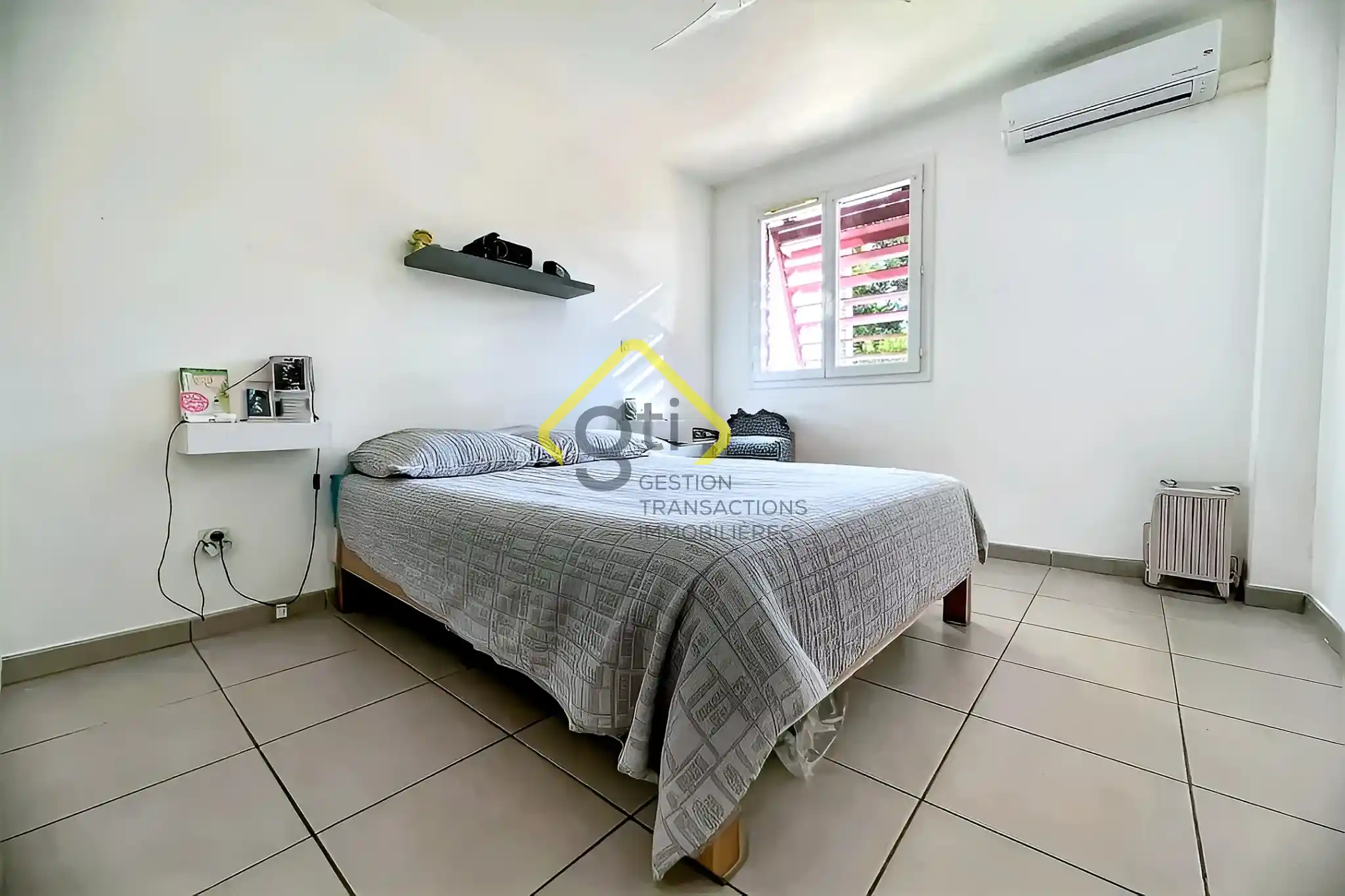 Photo 4 - Appartement à vendre - Ancien 135 000 € 2 pièces 1 chambres 44.55 m² Saint-Denis 97400