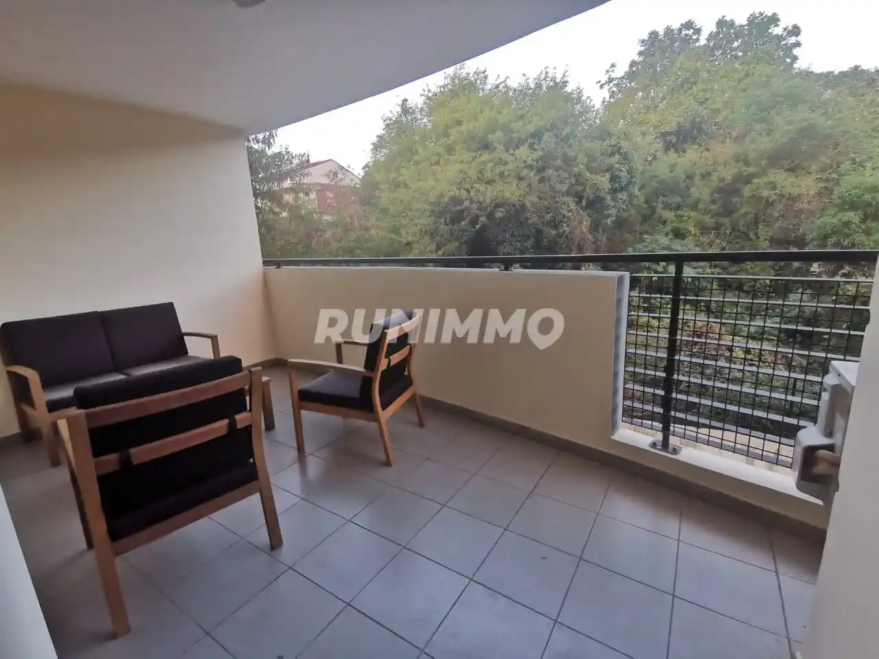 Photo 1 - Appartement à louer - Ancien 775 € 2 pièces 1 chambres 41.65 m² Saint-Denis Sainte-clotilde 97490