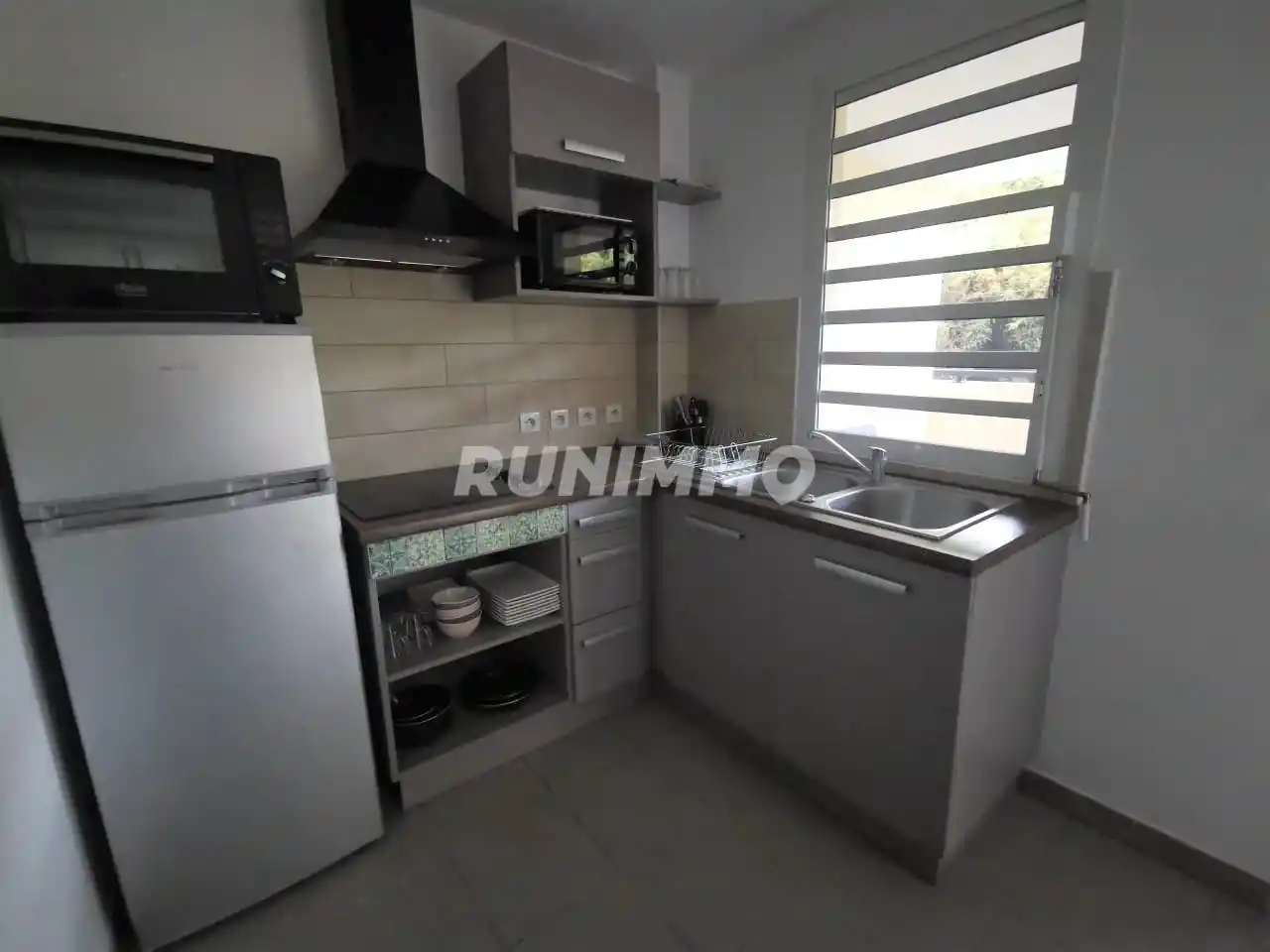 Photo 3 - Appartement à louer - Ancien 775 € 2 pièces 1 chambres 41.65 m² Saint-Denis Sainte-clotilde 97490