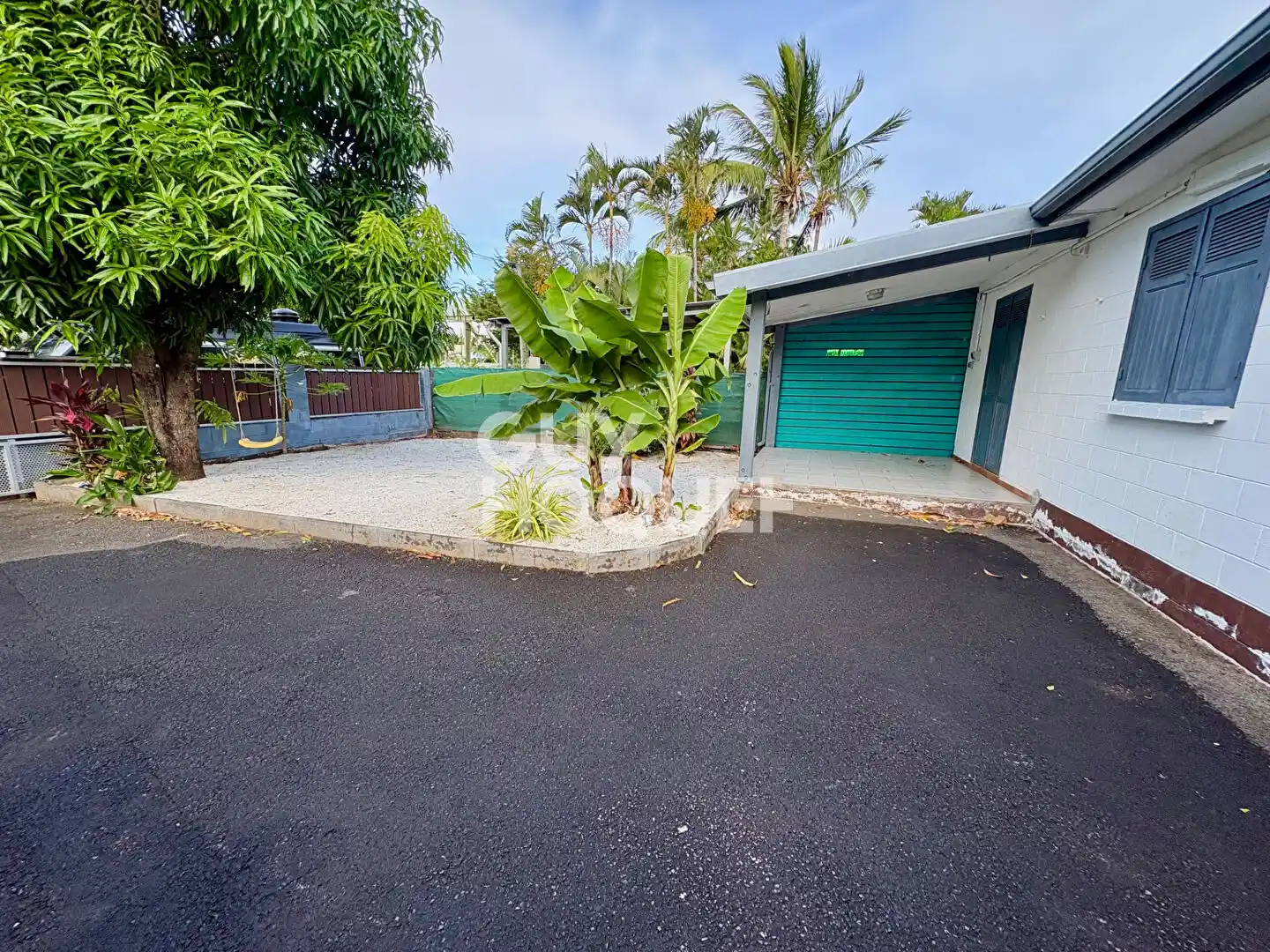 Photo 3 - Maison à vendre - Ancien 350 000 € 5 pièces 3 chambres 114 m² L'Étang-Salé 97427