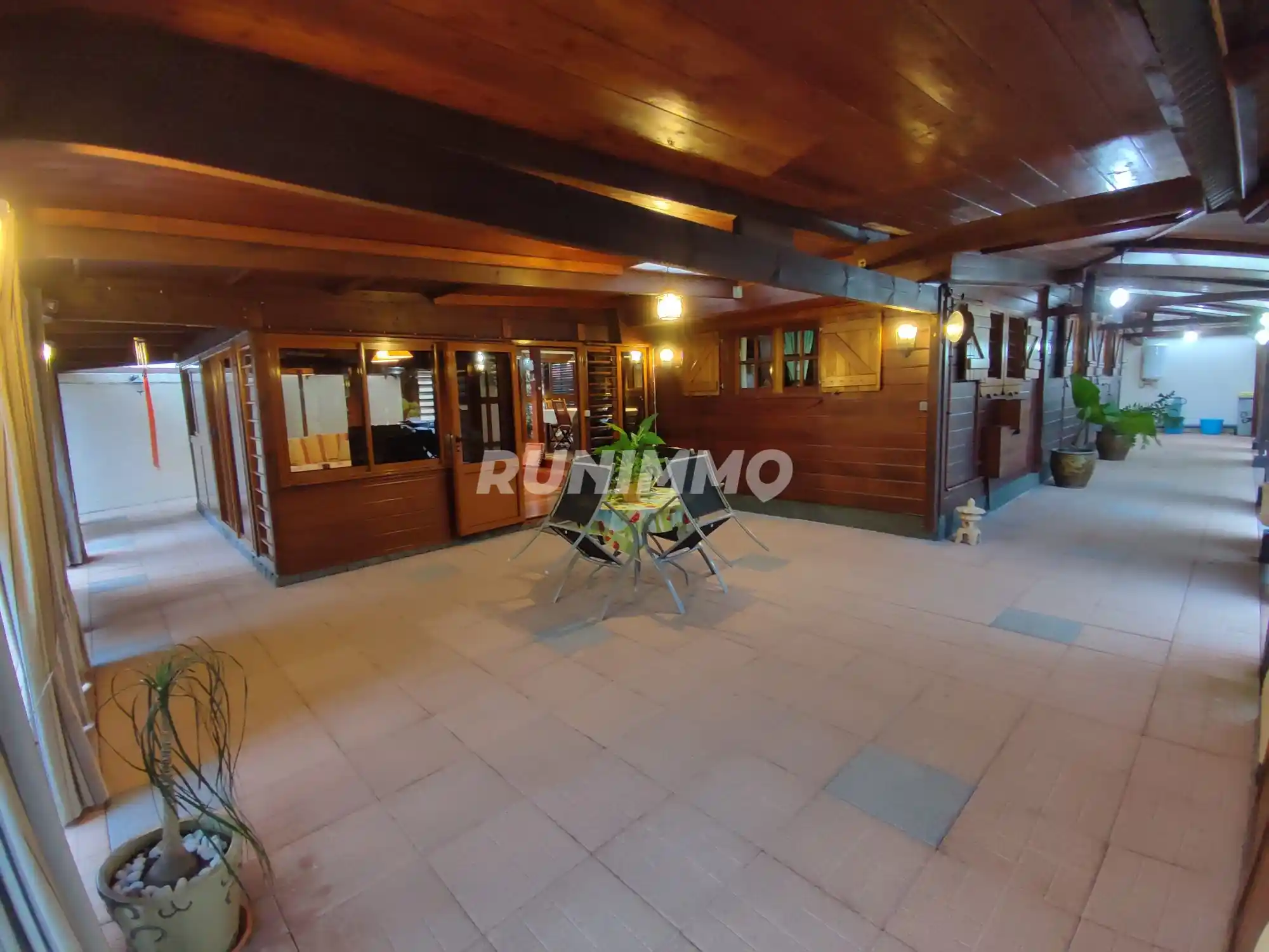 Photo 4 - Maison à vendre - Ancien 415 000 € 5 pièces 3 chambres 115 m² Sainte-Suzanne 97441