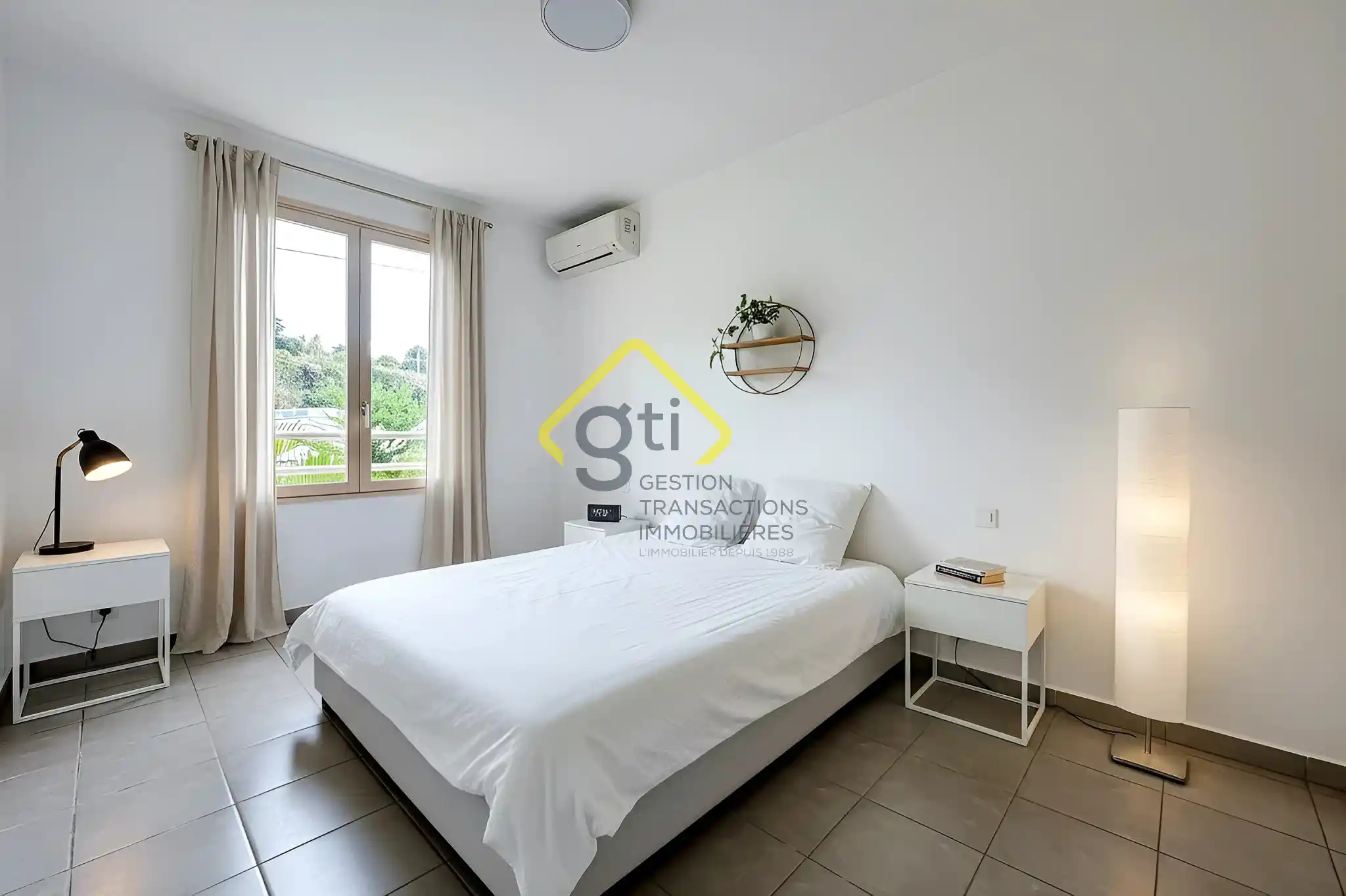 Photo 4 - Appartement à vendre - Ancien 215 000 € 5 pièces 3 chambres 88.41 m² Saint-Denis 97400