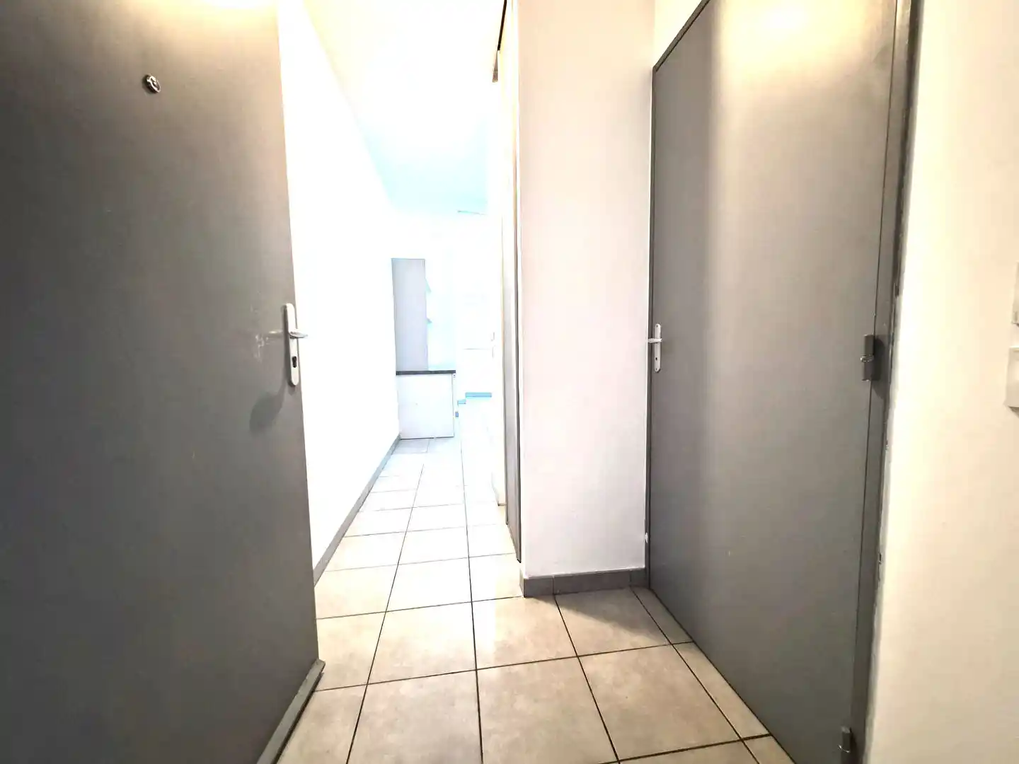 Photo 3 - Appartement à louer - Ancien 313 € 1 pièces 20.02 m² Saint-Denis Sainte-clotilde 97490