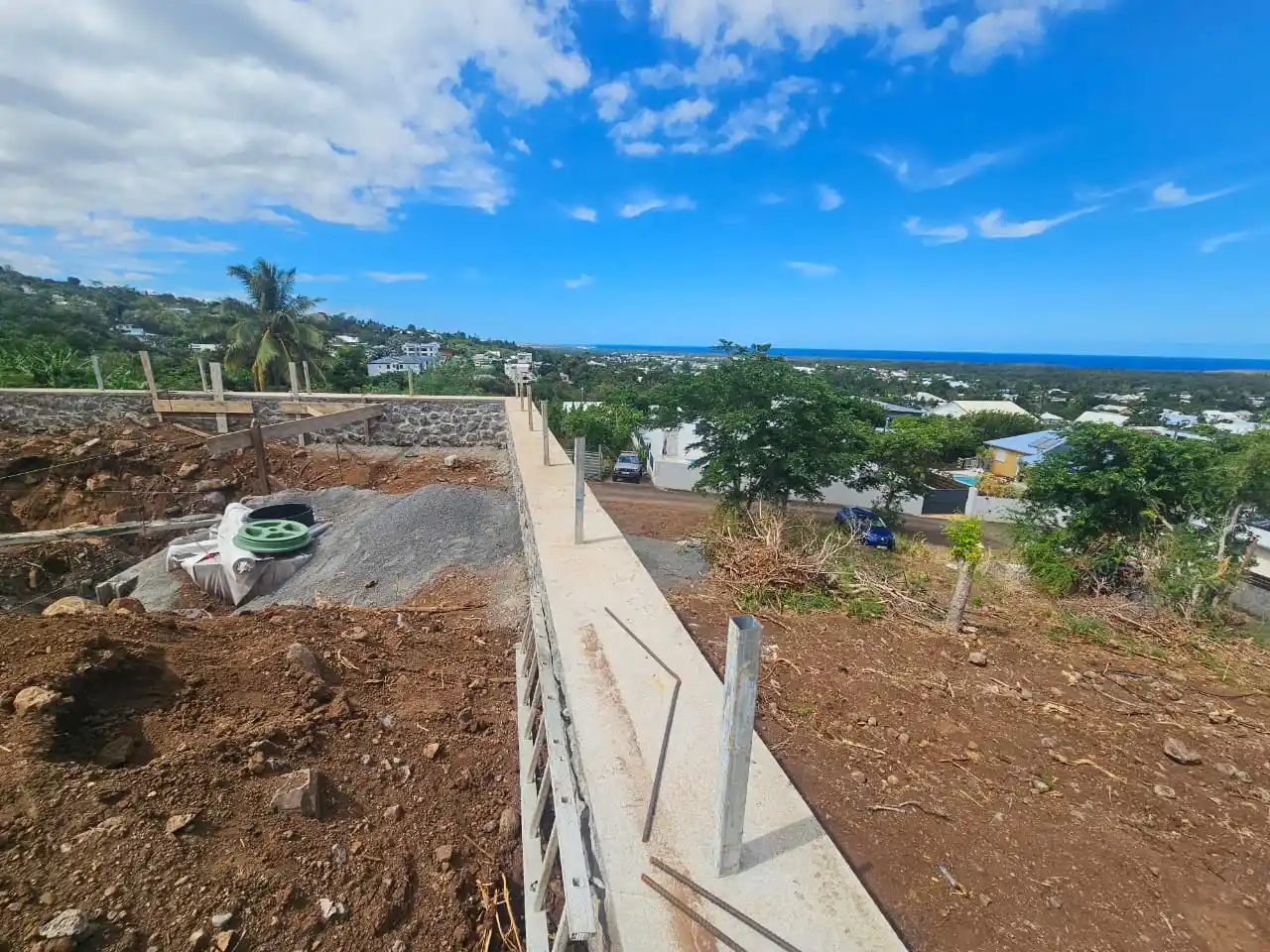 Photo 3 - Maison à vendre - Ancien 640 000 € 5 pièces 4 chambres 130 m² L'Étang-Salé 97427