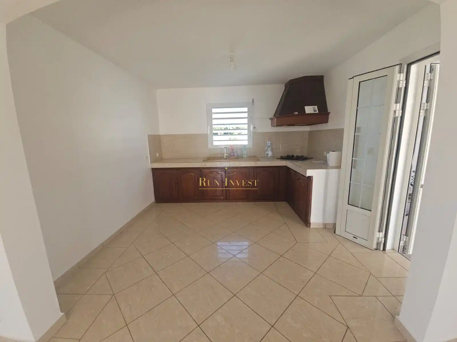 Photo 3 - Maison à louer - Ancien 1 120 € 4 pièces 3 chambres 88.53 m² Saint-André 97440