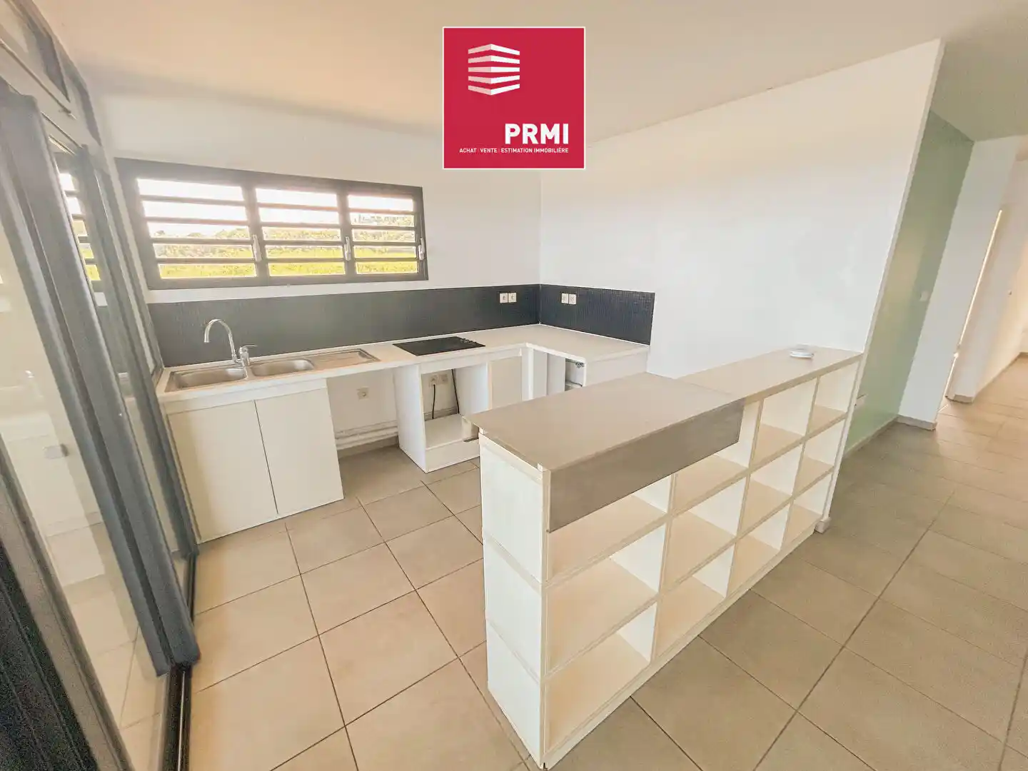 Photo 4 - Appartement à vendre - Ancien 302 400 € 4 pièces 3 chambres 73.95 m² Saint-Leu 97436