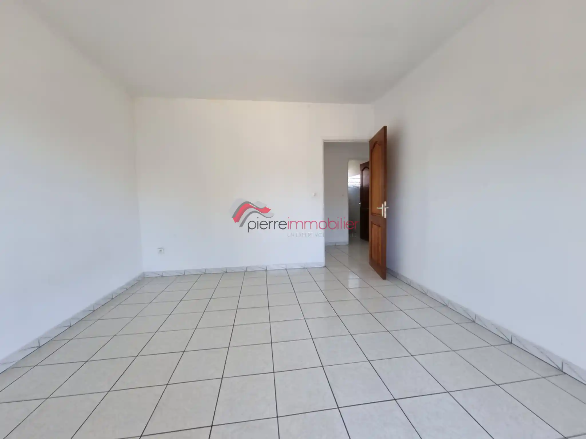 Photo 4 - Appartement à louer - Ancien 715 € 3 pièces 2 chambres 71 m² Le Tampon 97430