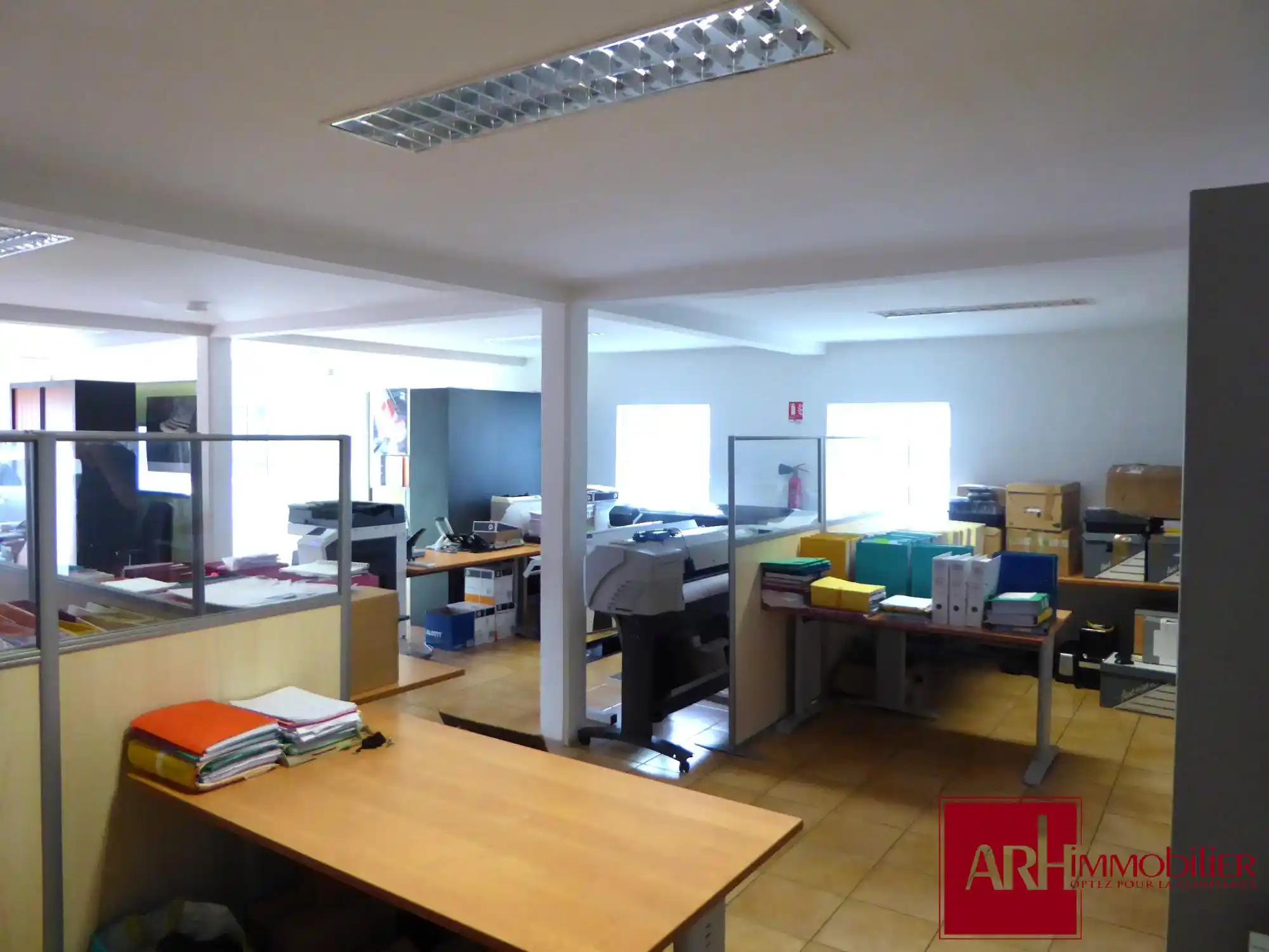 Photo 3 - Local / Bureaux à vendre - Ancien 678 000 € 230 m² La Possession 97419