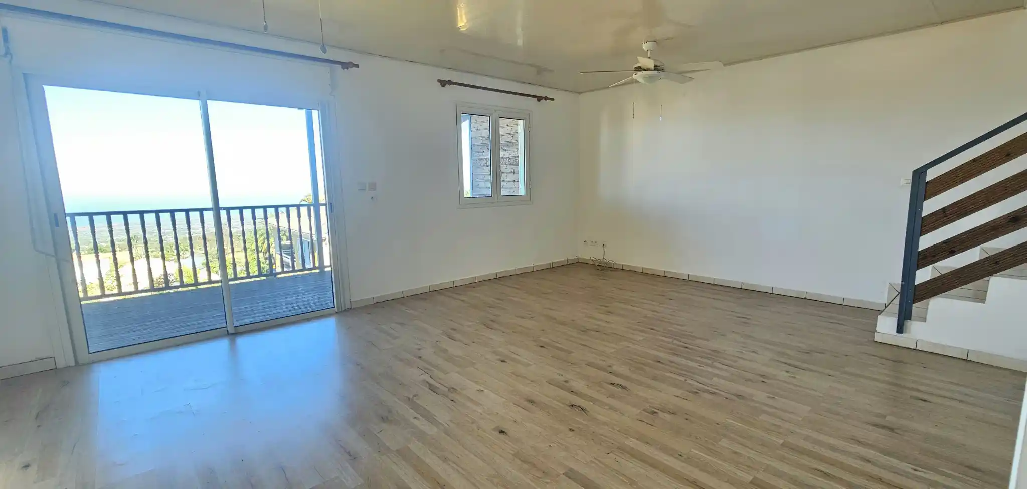 Photo 4 - Maison à vendre - Ancien 430 000 € 10 pièces 6 chambres 204 m² Le Tampon 97430