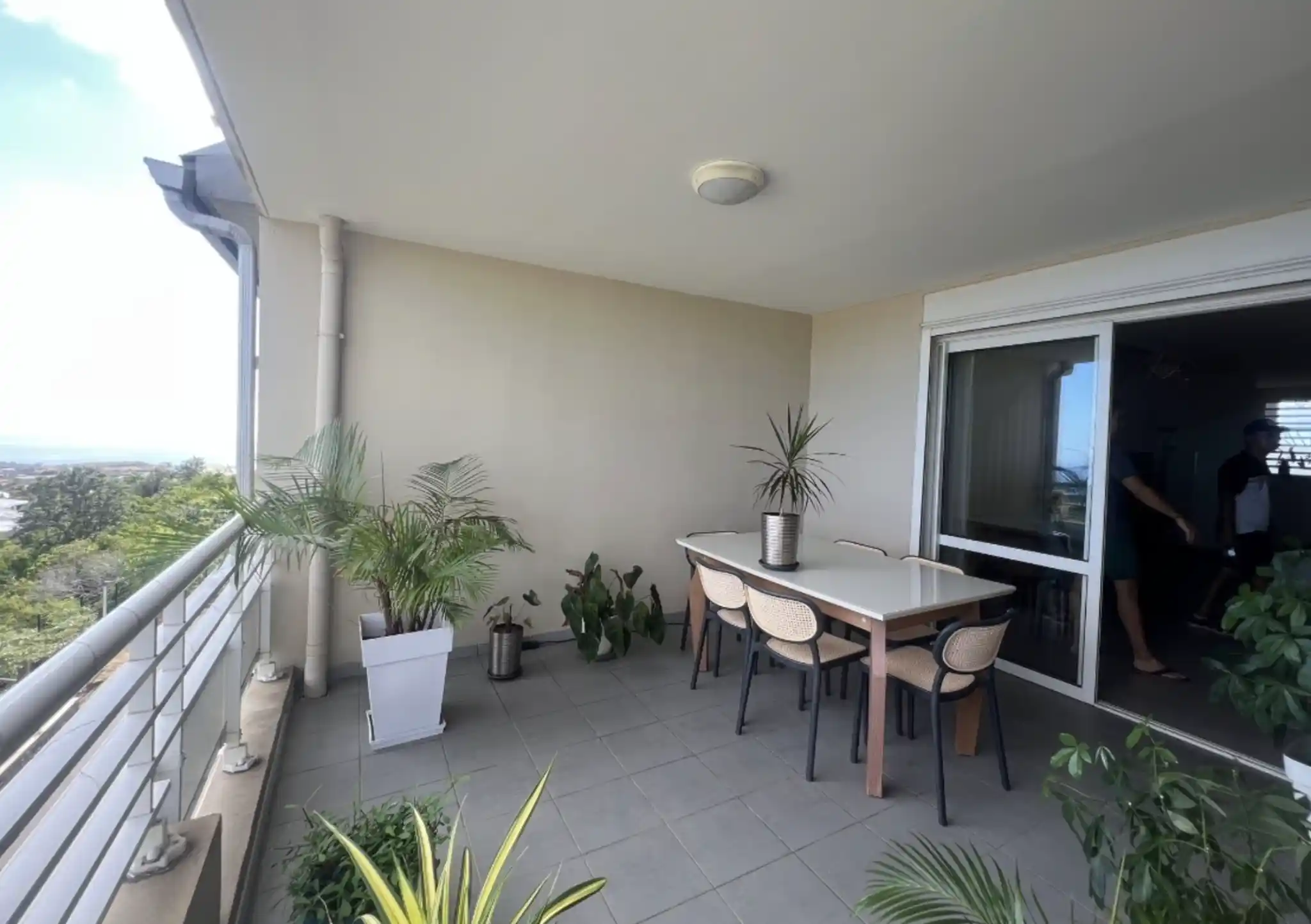 Photo 3 - Appartement à louer - Ancien 1 800 € 4 pièces 3 chambres 87 m² Saint-Paul Saint-Gilles les Bains 97434