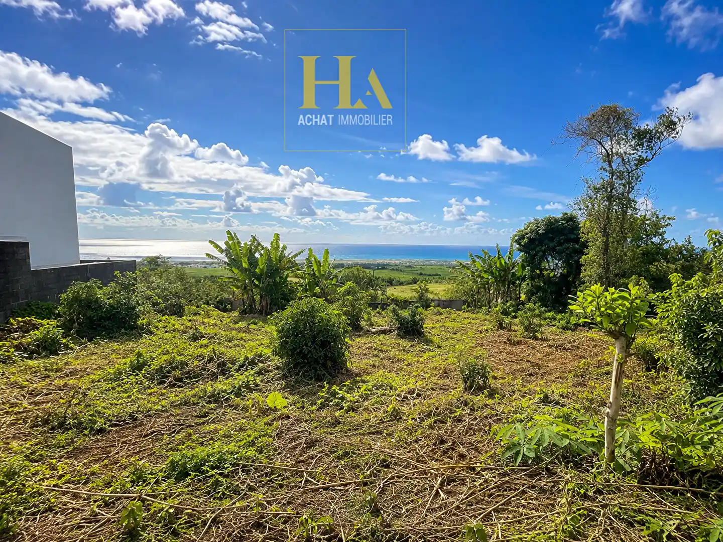 Photo 1 - Terrain à vendre - Ancien 129 900 € 452 m² Saint-André 97440