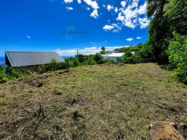 Photo 2 - Terrain à vendre - Ancien 99 500 € 233.66 m² Saint-Paul 97411