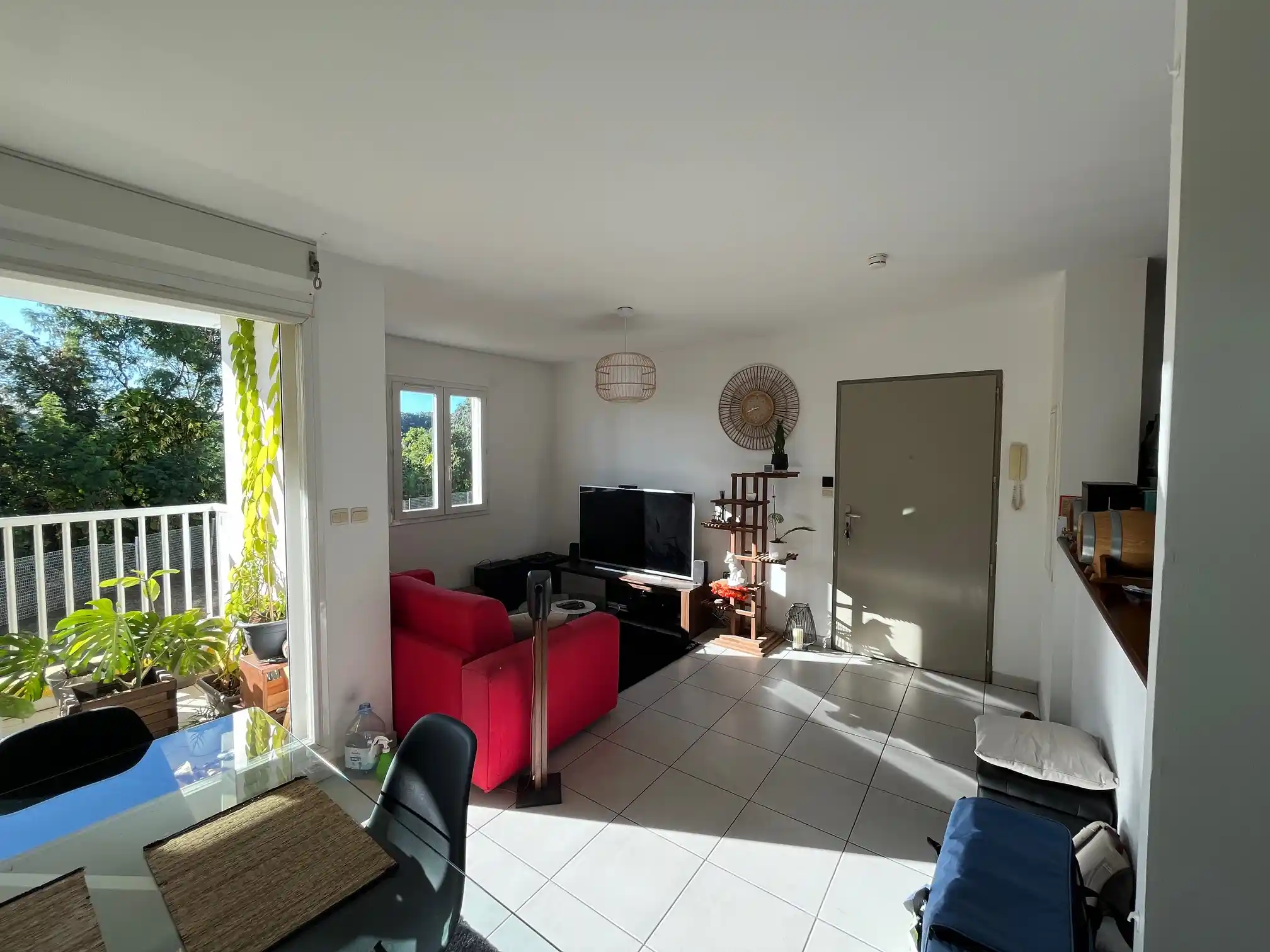 Photo 2 - Appartement à louer - Ancien 870 € 2 pièces 1 chambres 50 m² Saint-Denis Sainte-clotilde 97490
