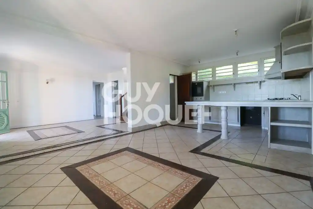 Photo 1 - Maison à vendre - Ancien 495 000 € 5 pièces 4 chambres 141 m² Saint-Denis La Montagne 97417