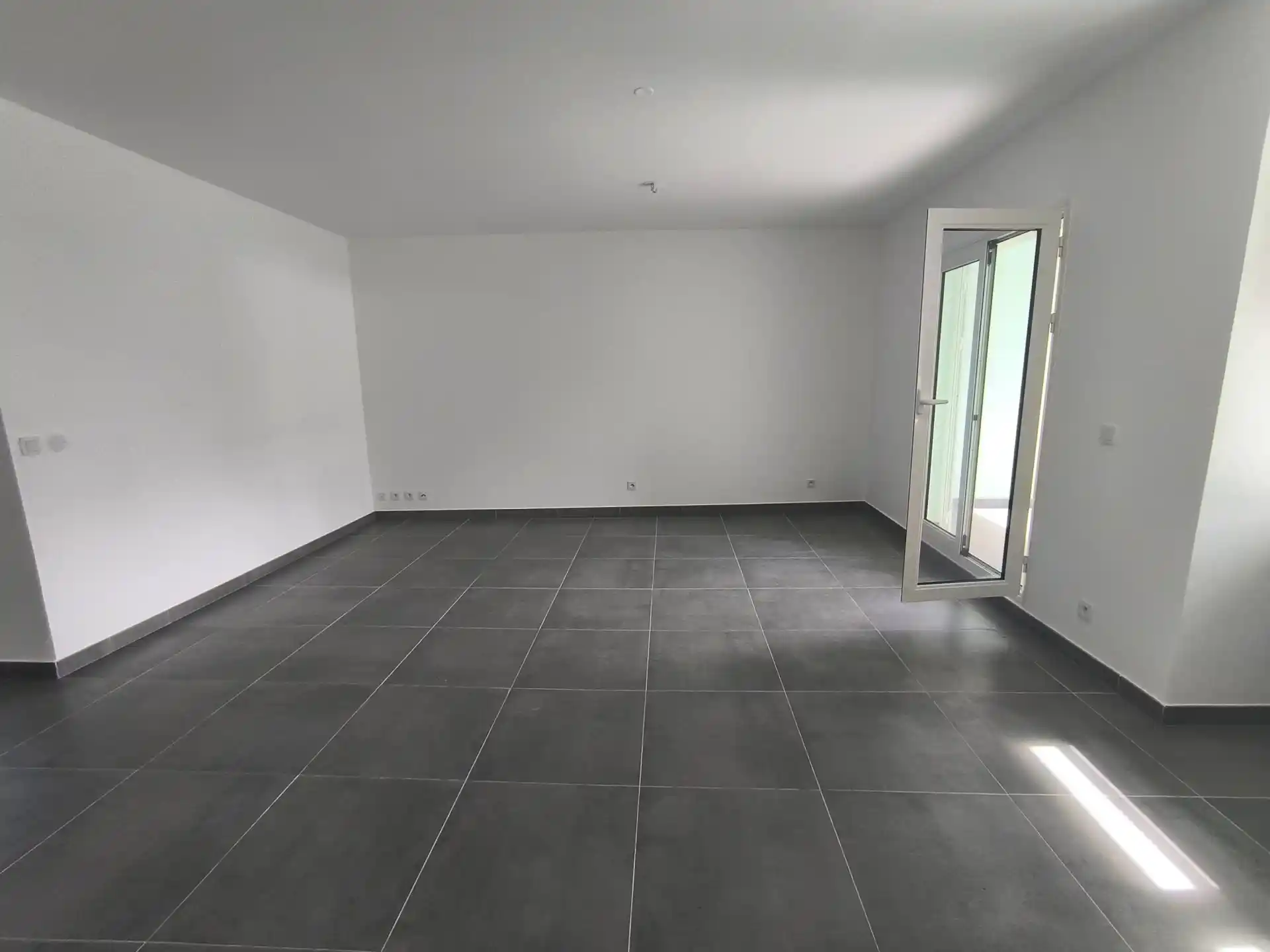 Photo 3 - Appartement à louer - Ancien 790 € 2 pièces 63 m² Saint-Joseph 97480