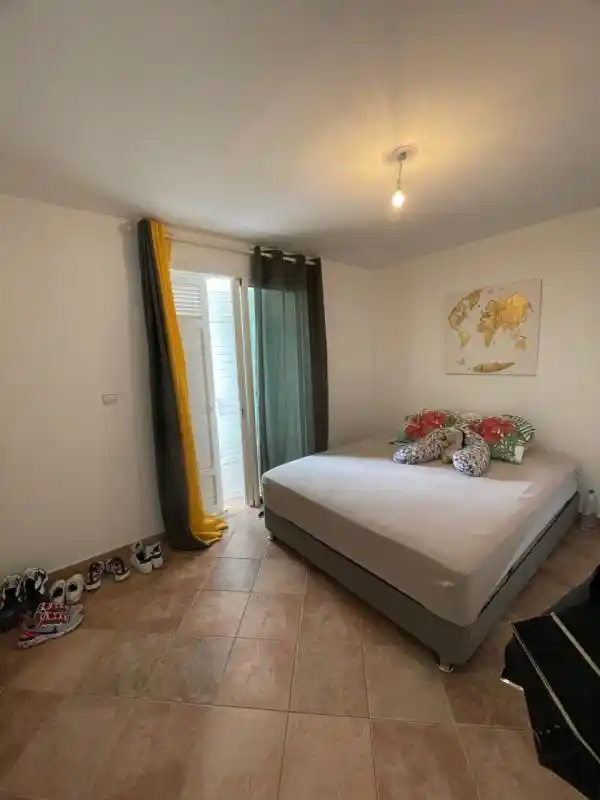 Photo 3 - Appartement à louer - Ancien 1 001 € 2 pièces 1 chambres 59.81 m² Saint-Paul 97460
