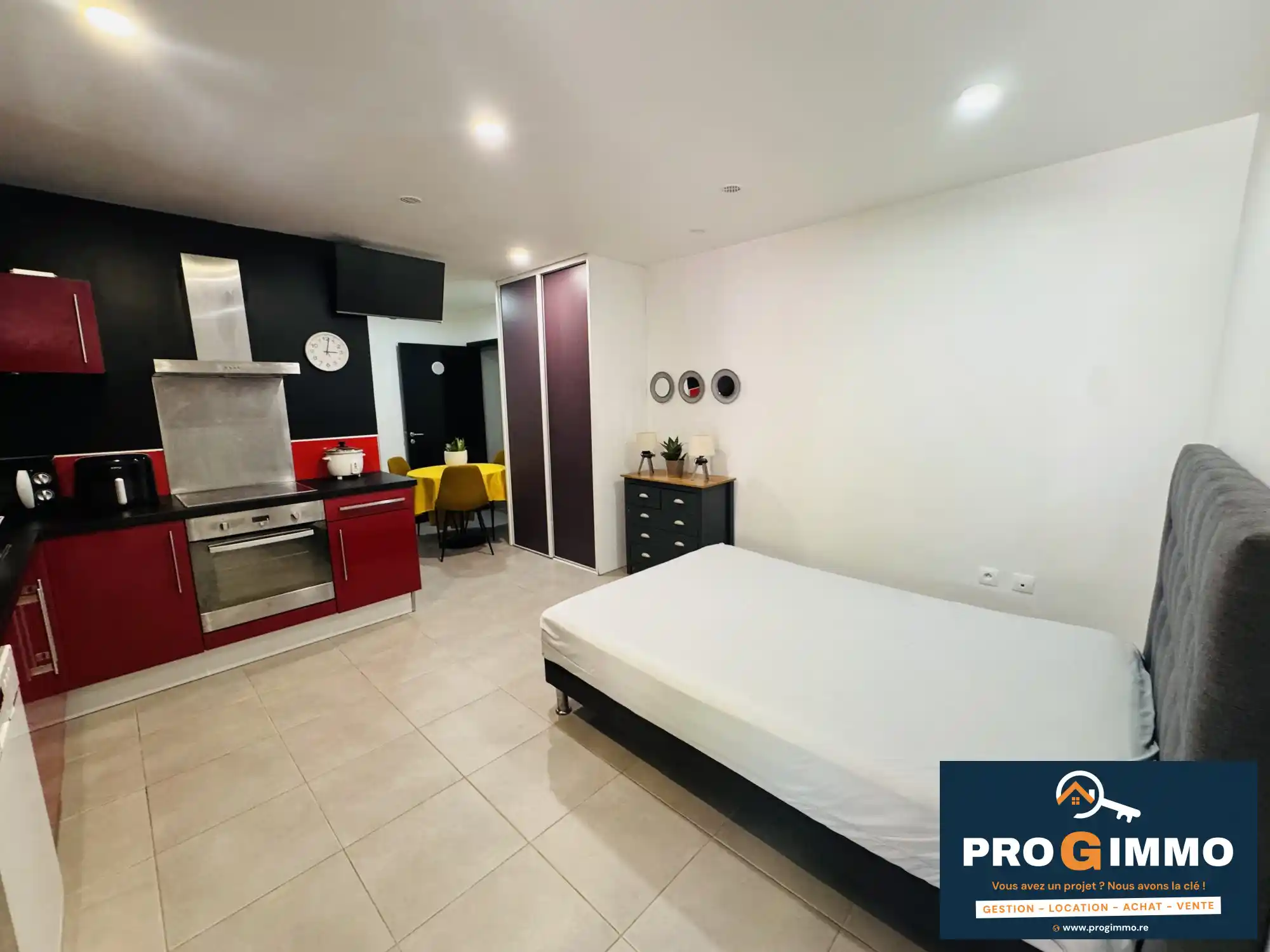 Photo 1 - Appartement à louer - Ancien 800 € 1 pièces 1 chambres 24 m² Saint-Pierre 97410