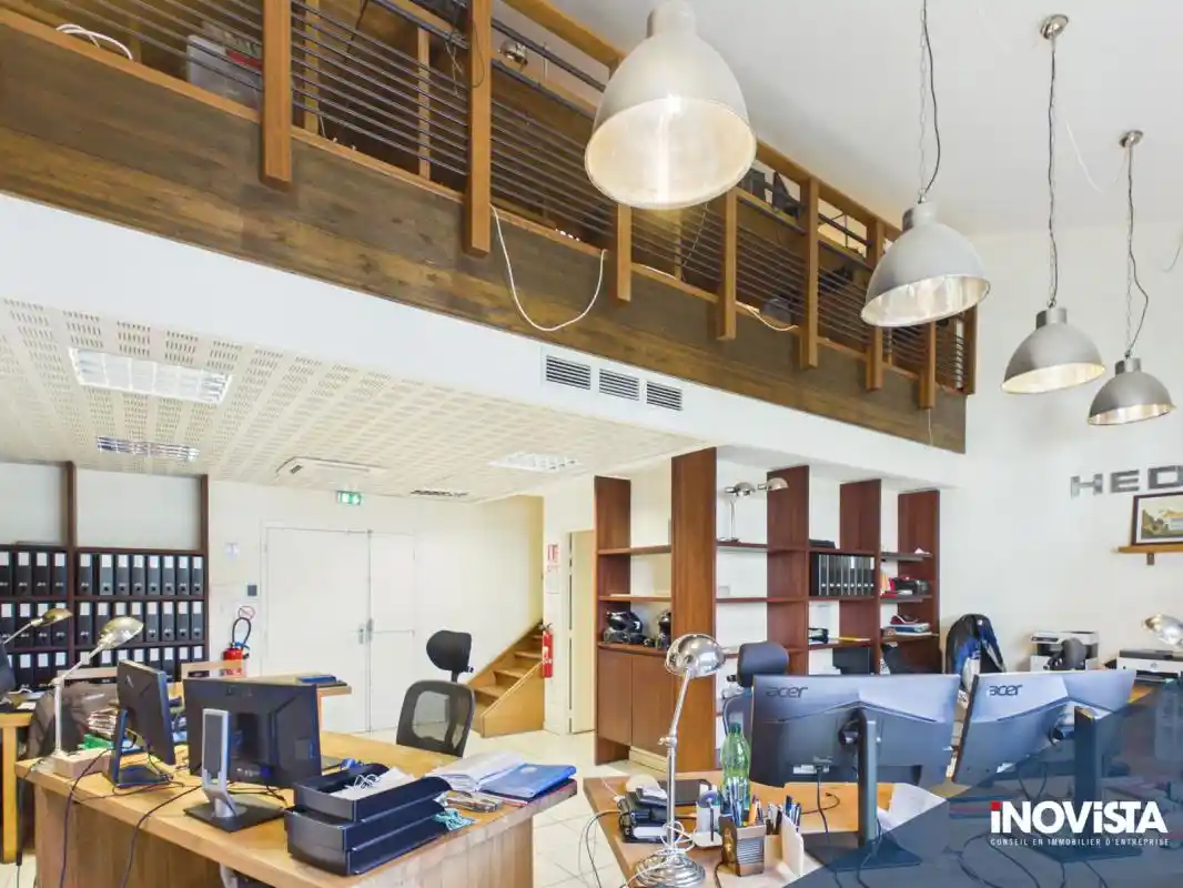 Photo 4 - Bureaux à louer - Ancien 2 452 € HT 78 m² Saint-Paul 97460