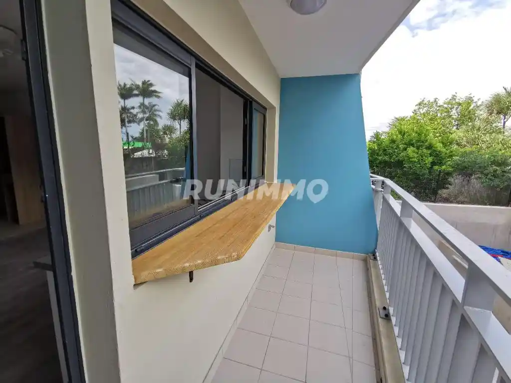 Photo 1 - Appartement à louer - Ancien 607 € 1 pièces 23.69 m² Saint-Denis Sainte-clotilde 97490