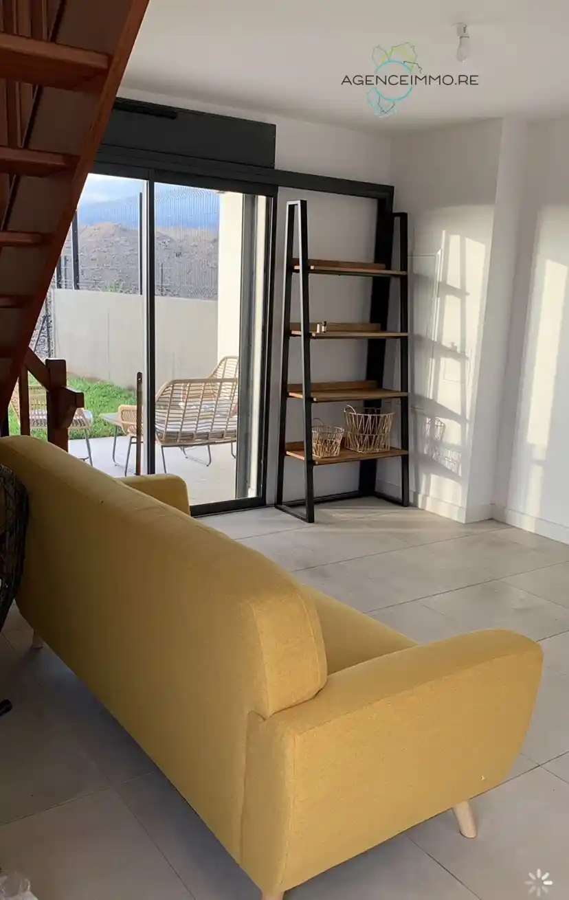 Photo 4 - Maison à louer - Ancien 1 395 € 3 pièces 2 chambres 60.05 m² Saint-Pierre 97410