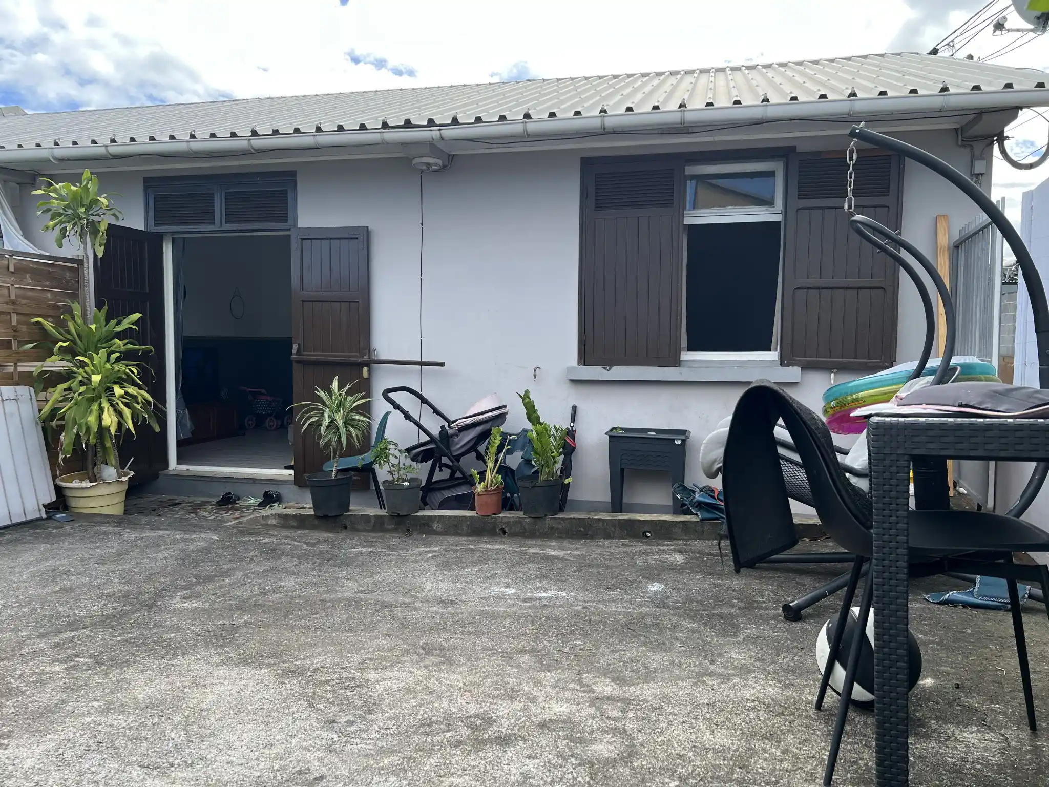 Photo 1 - Maison à vendre - Ancien 206 700 € 4 pièces 2 chambres 80 m² Saint-Pierre 97432