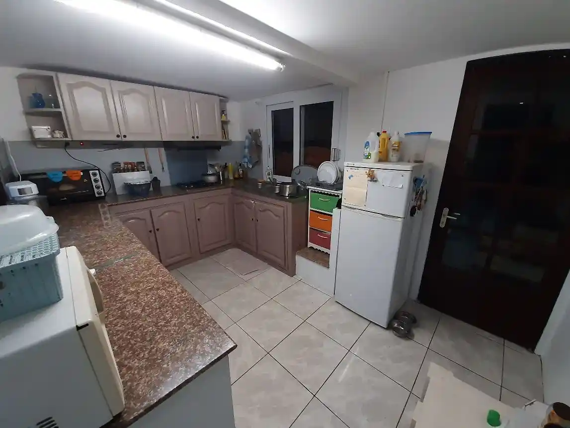 Photo 2 - Maison à vendre - Ancien 160 000 € 4 pièces 2 chambres 80 m² Le Tampon 97430