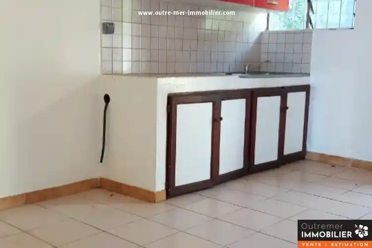 Photo 2 - Maison à vendre - Ancien 280 000 € 6 chambres 160 m² Saint-Denis 97400