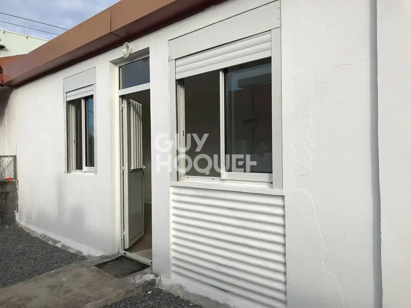 Photo 1 - Maison à louer - Ancien 580 € 1 pièces 23.5 m² Saint-Benoît 97470