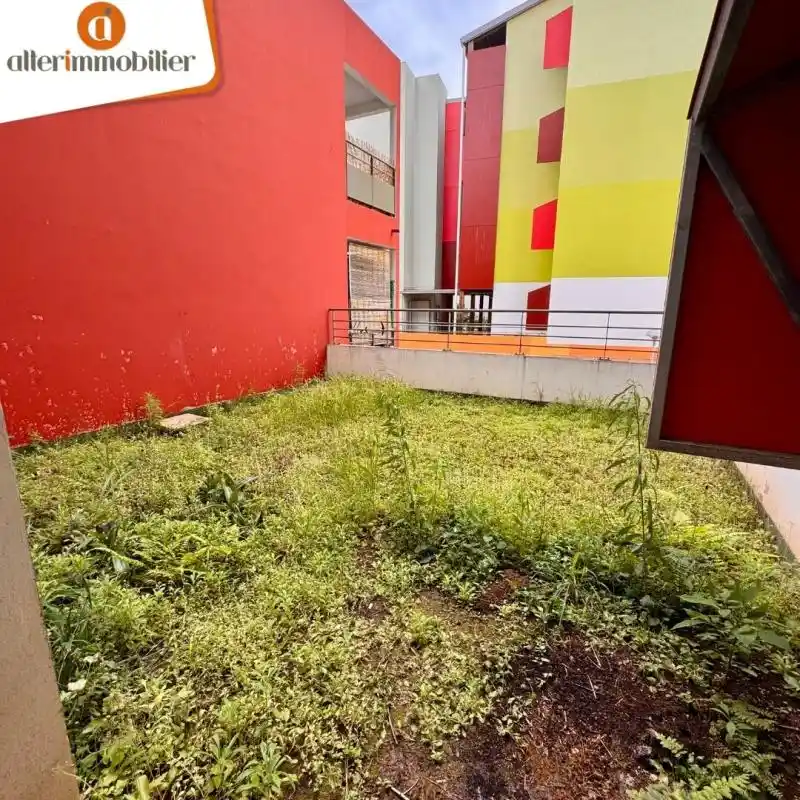 Photo 4 - Appartement à louer - Ancien 848 € 3 pièces 2 chambres 64.7 m² Sainte-Marie 97438