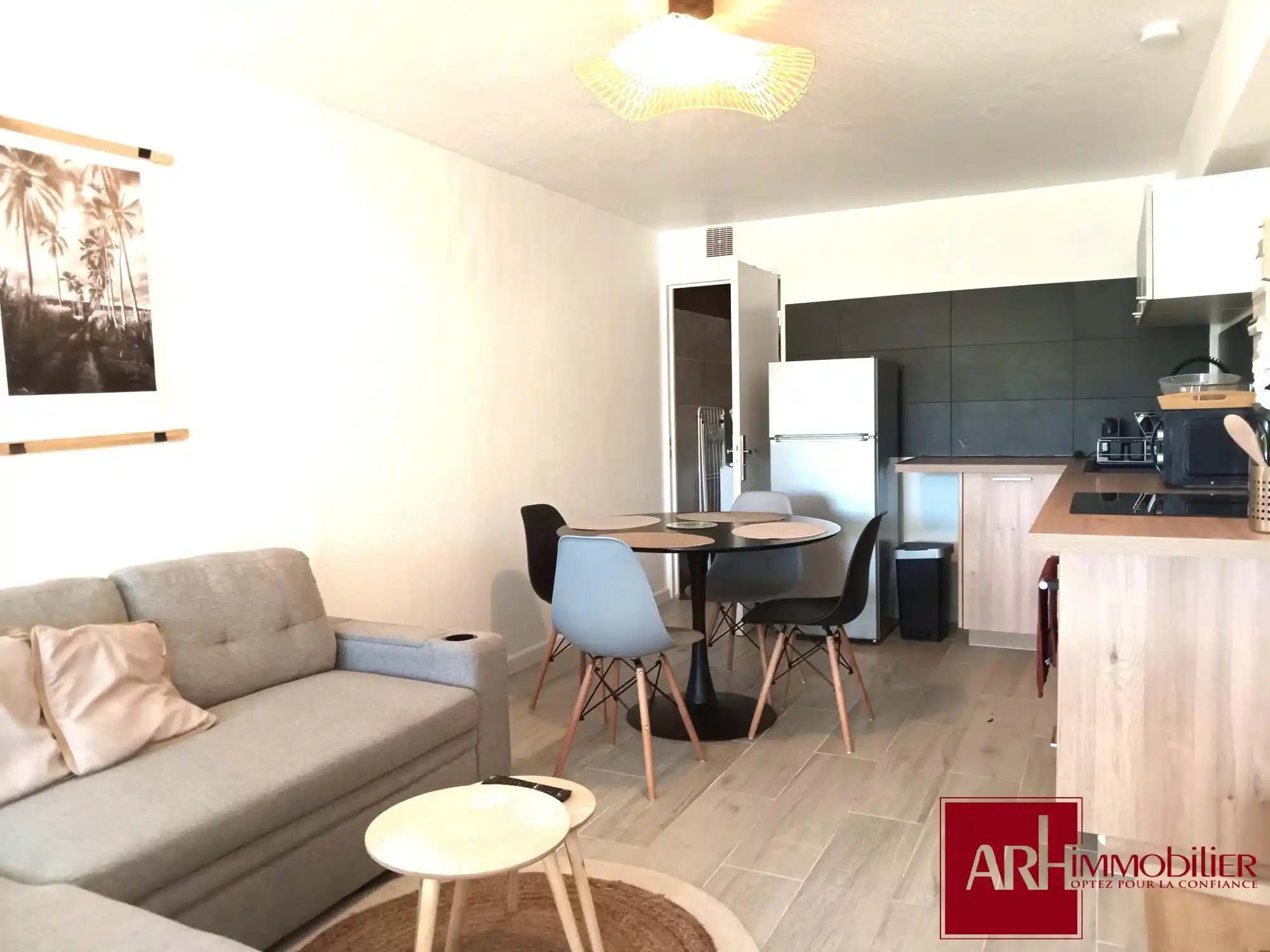 Photo 3 - Appartement à louer - Ancien 780 € 1 pièces 32.5 m² Saint-Paul 97460