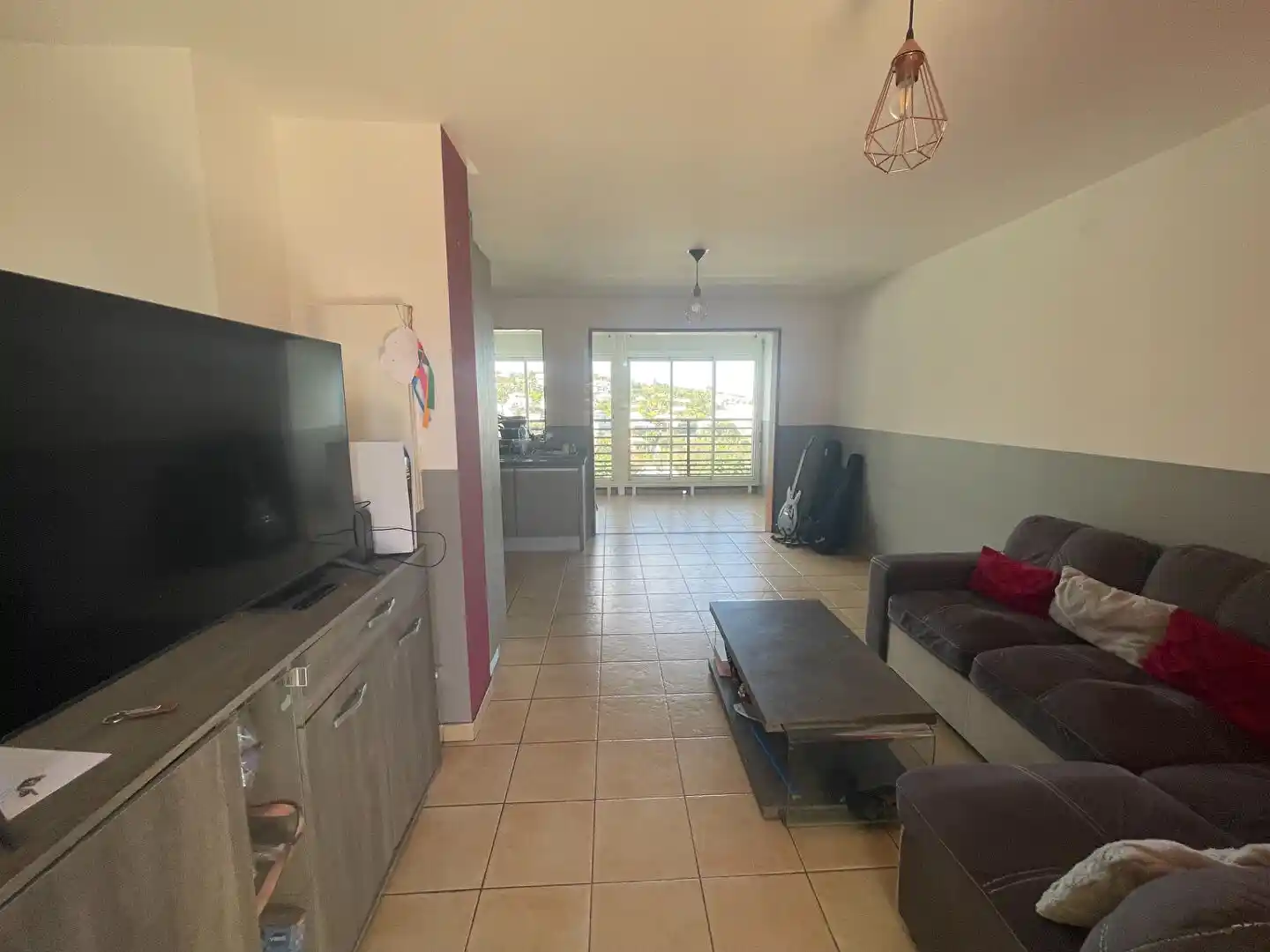Photo 3 - Appartement à louer - Ancien 1 100 € 3 pièces 2 chambres 69 m² Les Avirons 97425