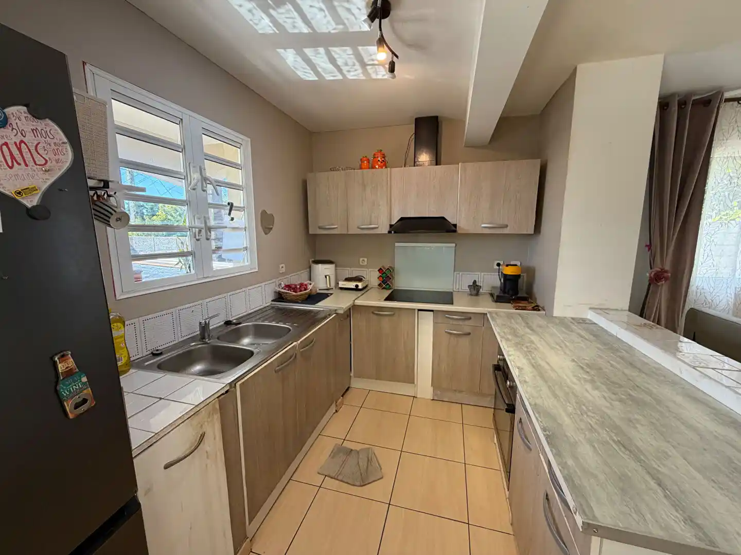Photo 3 - Maison à vendre - Ancien 349 800 € 3 pièces 2 chambres 71.95 m² Saint-Denis Sainte-clotilde 97490