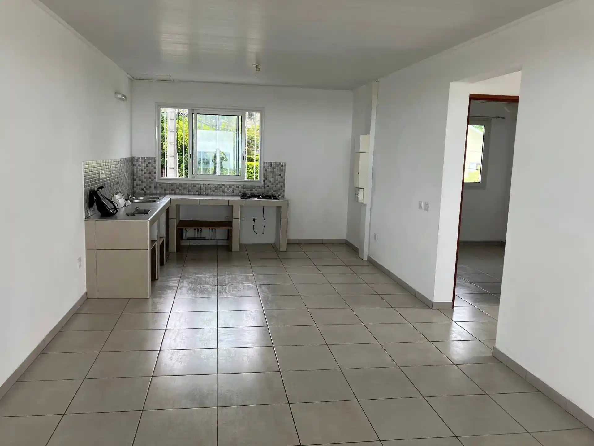 Photo 1 - Appartement à louer - Ancien 640 € 3 pièces 2 chambres 58.97 m² Le Tampon 97430