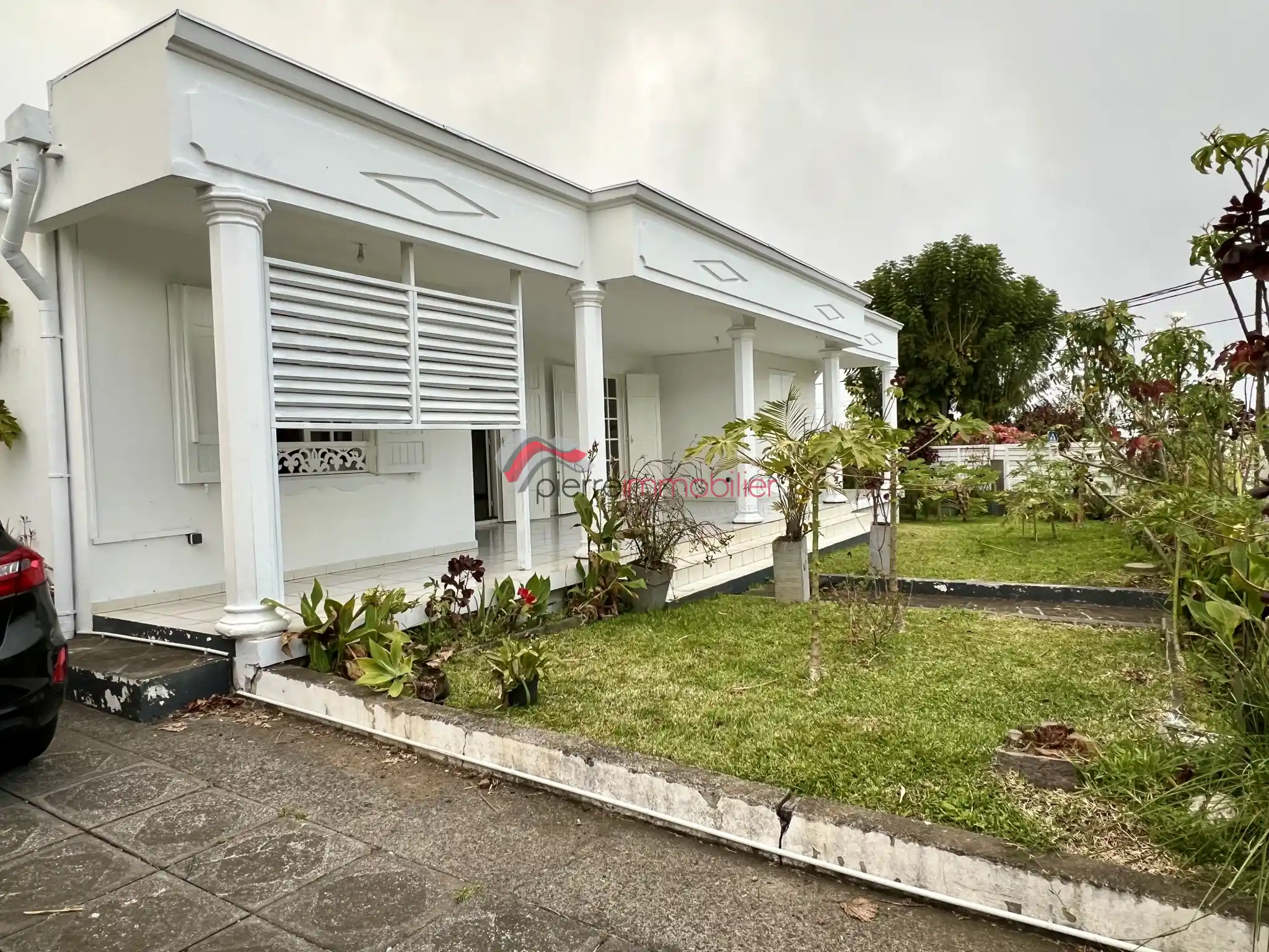 Photo 3 - Maison à louer - Ancien 1 500 € 5 pièces 4 chambres 120 m² Le Tampon 97430
