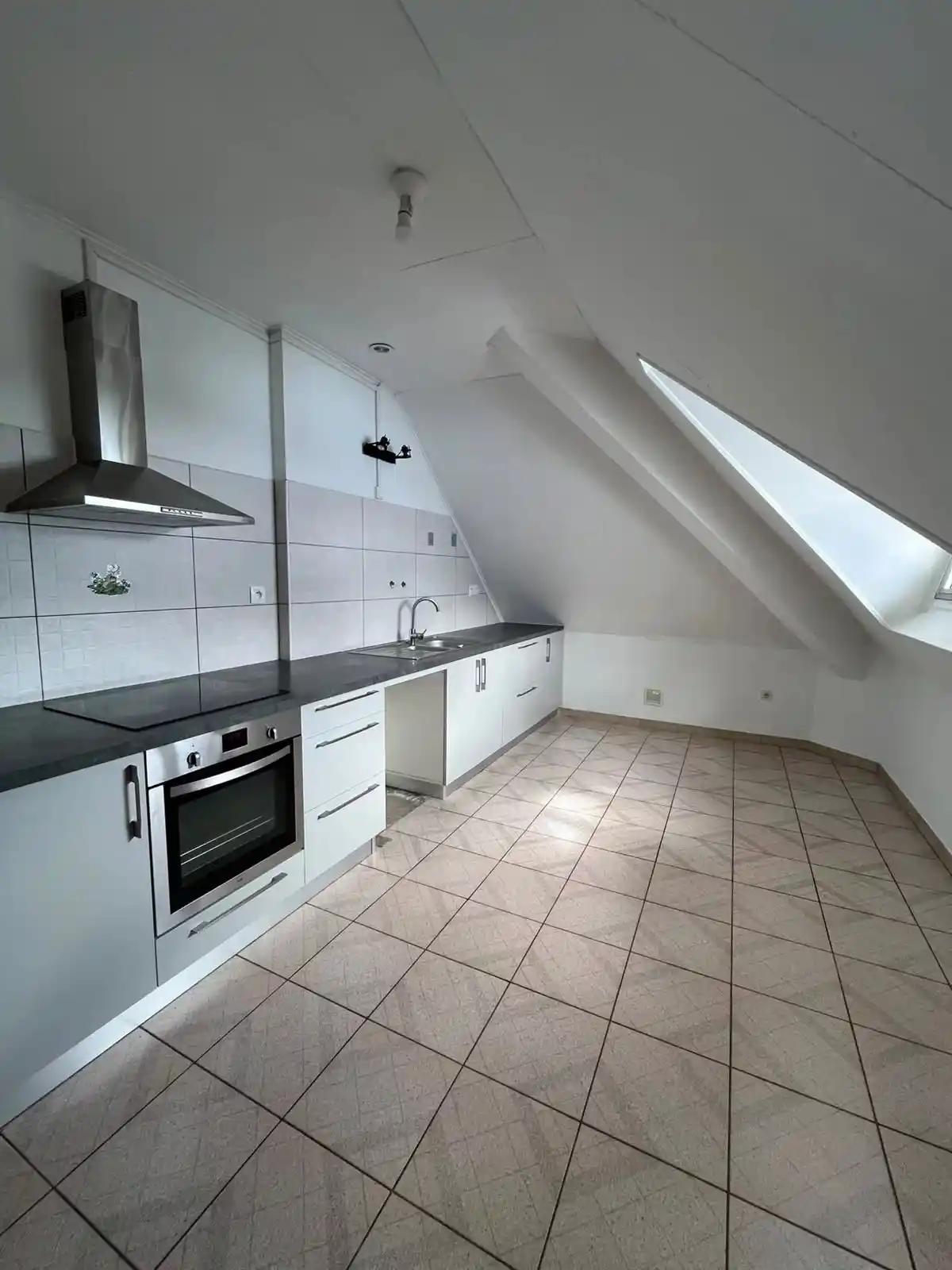 Photo 1 - Appartement à louer - Ancien 1 011 € 3 pièces 2 chambres 86.49 m² Saint-Pierre 97410