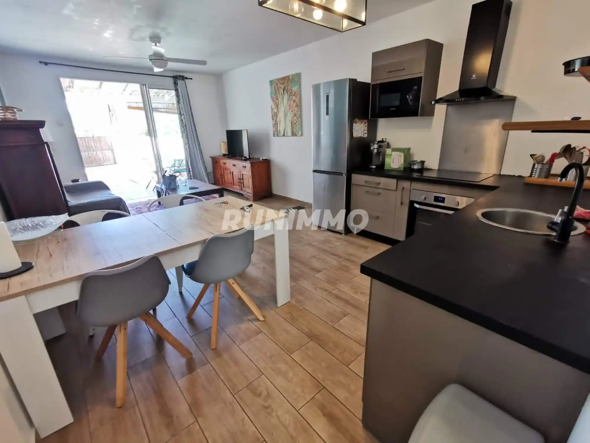 Photo 3 - Appartement à louer - Ancien 1 200 € 2 pièces 1 chambres 48 m² Saint-Paul La Saline les Bains 97434