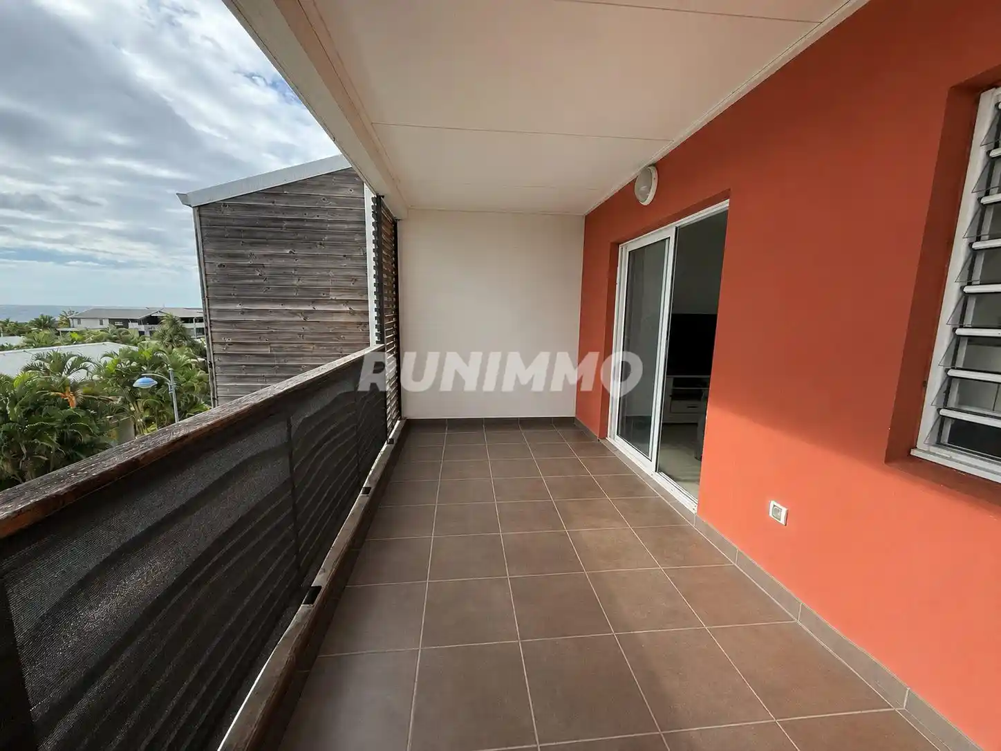 Photo 2 - Appartement à louer - Ancien 767 € 3 pièces 60.32 m² Saint-Benoît 97470