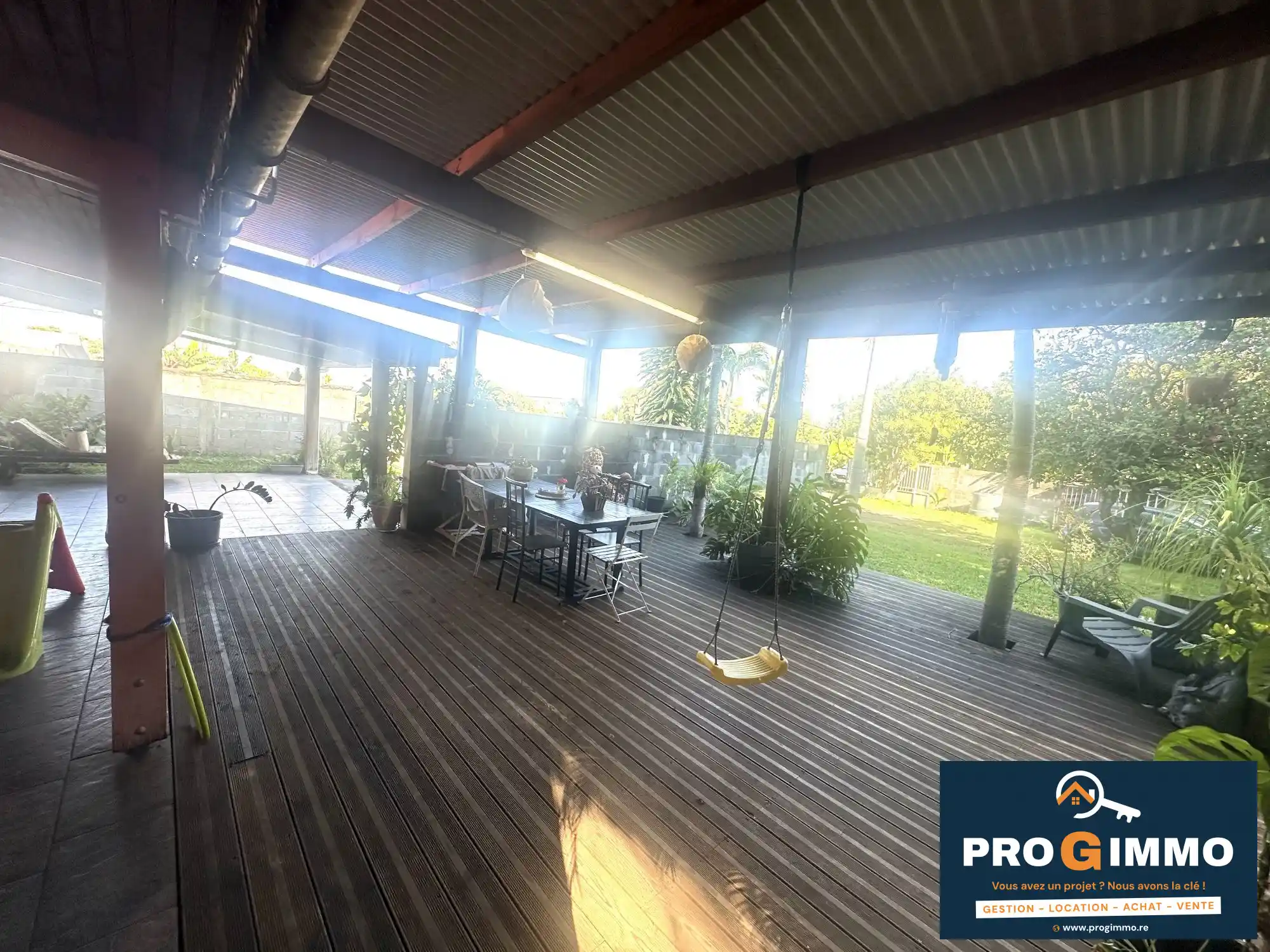 Photo 2 - Maison à vendre - Ancien 295 000 € 4 pièces 2 chambres 96 m² Saint-Louis La Rivière 97421