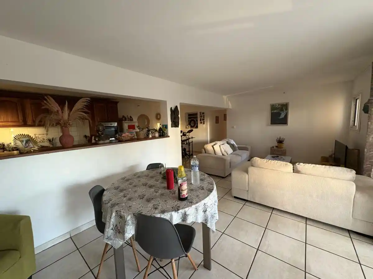 Photo 2 - Appartement à vendre - Ancien 220 000 € 4 pièces 2 chambres 94 m² Saint-Paul 97422