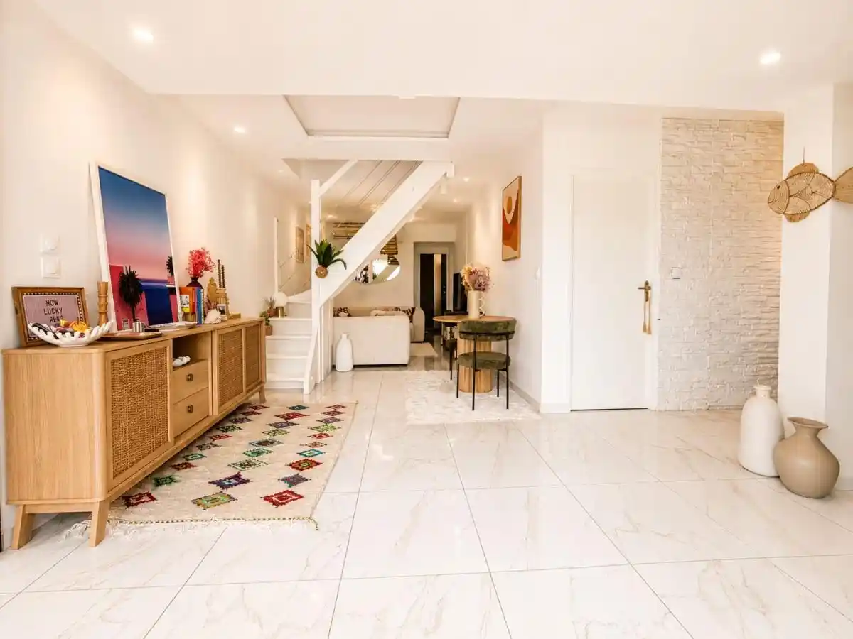 Photo 2 - Maison à vendre - Ancien 565 000 € 4 pièces 3 chambres 85 m² Saint-Paul 97434